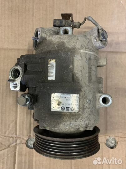 Компрессор кондиционера VAG