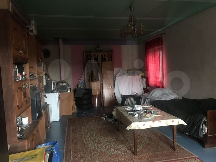 Коттедж 202 м² на участке 9 сот.