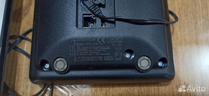 Стационарный телефон