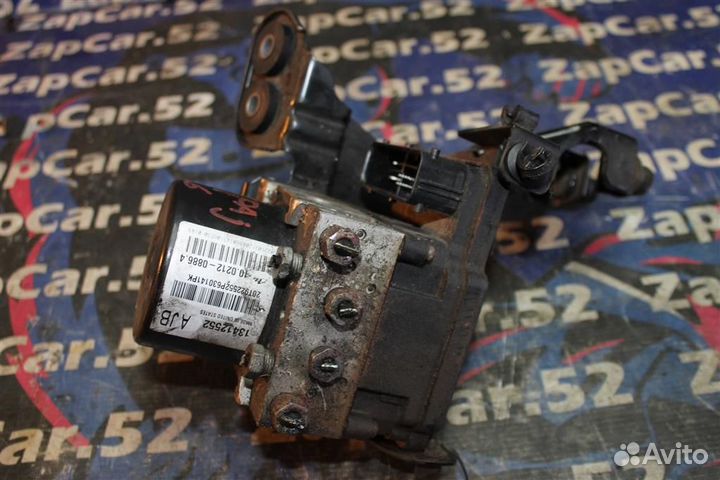 Блок ABS (насос) Опель Астра J Ж