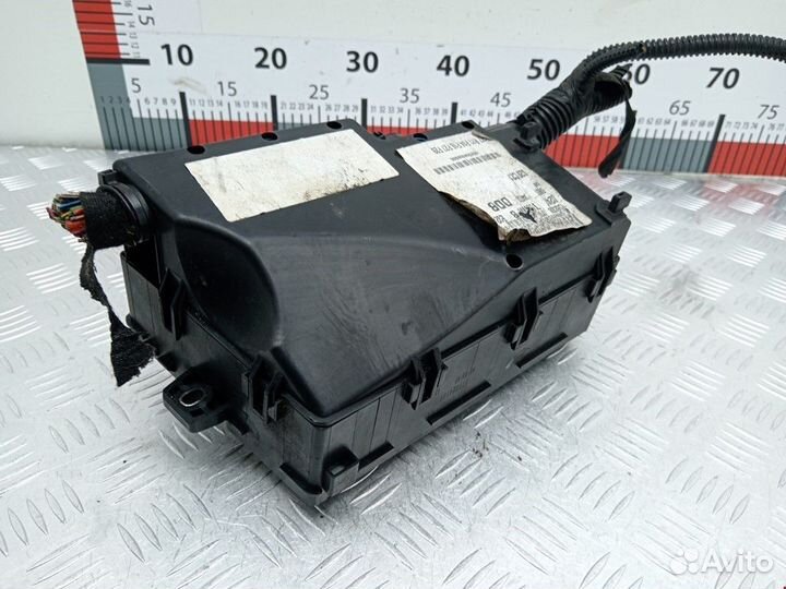 Блок предохранителей Ford Focus 2 2007 8688040