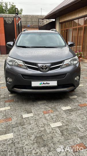 Toyota RAV4 2.2 AT, 2013, 240 147 км