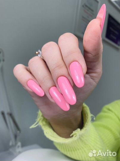 Маникюр с укреплением гелем и покрытием