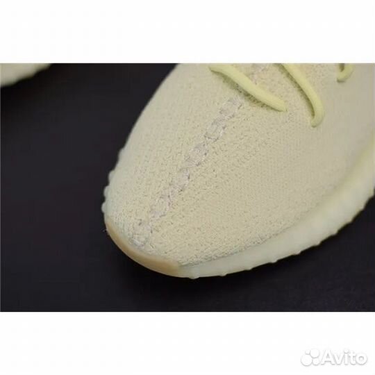 Yeezy 350 V2 beluga reflective