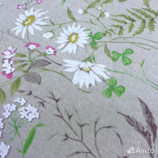 Ткань с водоотталкивающей пропиткой для скатертей