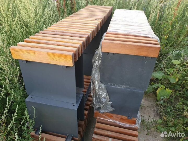 Скамейка трехместная.Парковая мебель