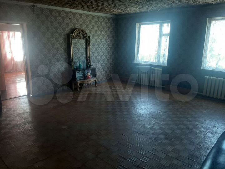 Дом 350 м² на участке 5 сот.