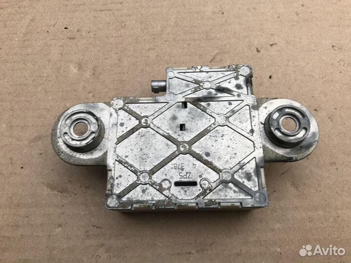 Антенна модуль радио усилитель BMW 5 F10 F11