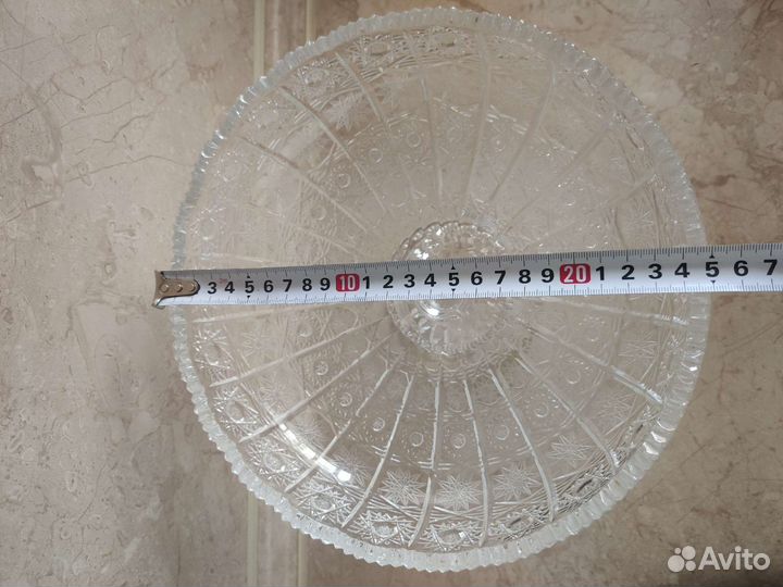 Хрустальная ваза