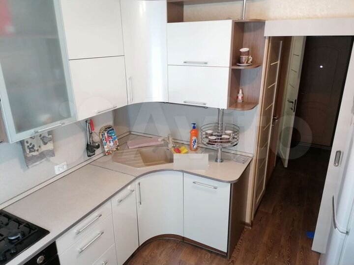 2-к. квартира, 50 м², 5/9 эт.