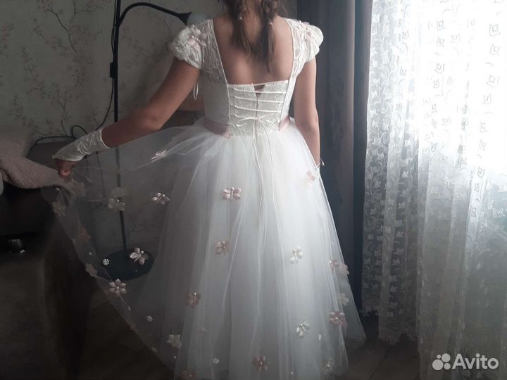 Нарядное платье для девочки