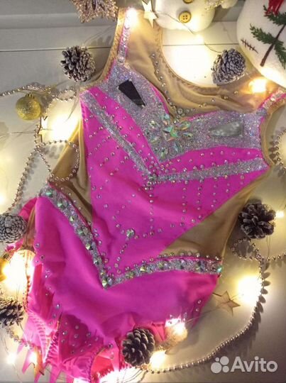 Купальник для художественной гимнастики