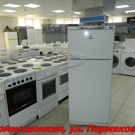 Холодильник Indesit