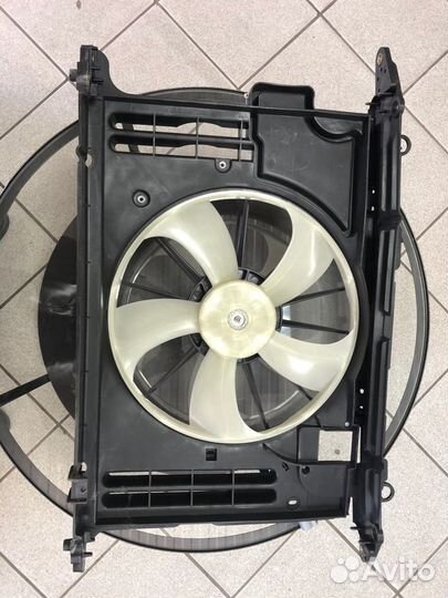 Вентилятор охлаждения Toyota Corolla (13- E160)