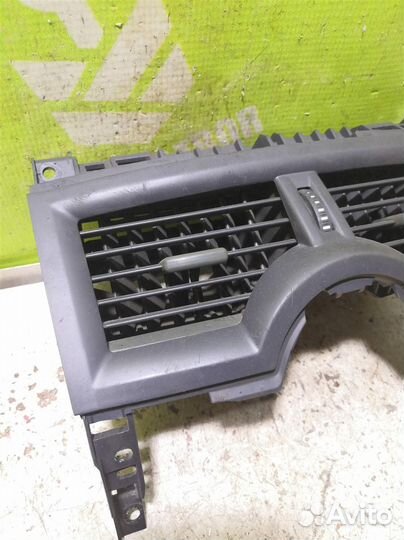 Дефлектор воздушный Рено Меган 2