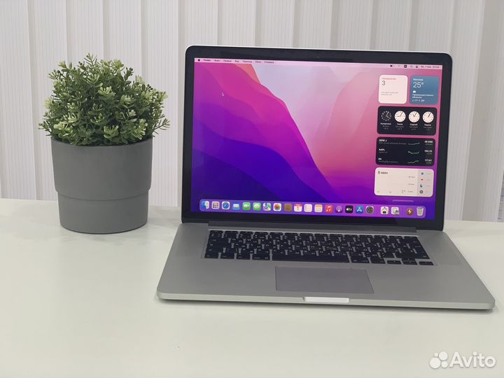 MacBook Pro 15 Retina 2016 i7/16/ SSD 1Tb / Amd R9