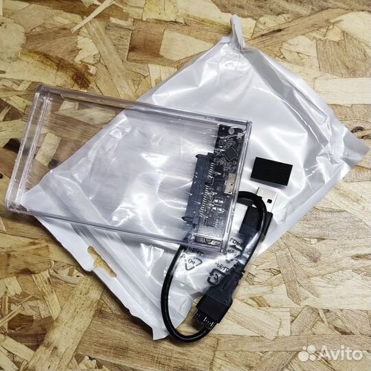 Бокс для жесткого диска пластиковый новый