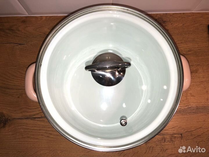 Кастрюля эмалированная 4 л с крышкой для всех плит