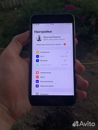 Телефон iPhone 6s plus
