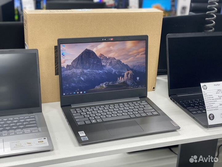 Новый ноут 14” 8g озу SSD256g Core i3th