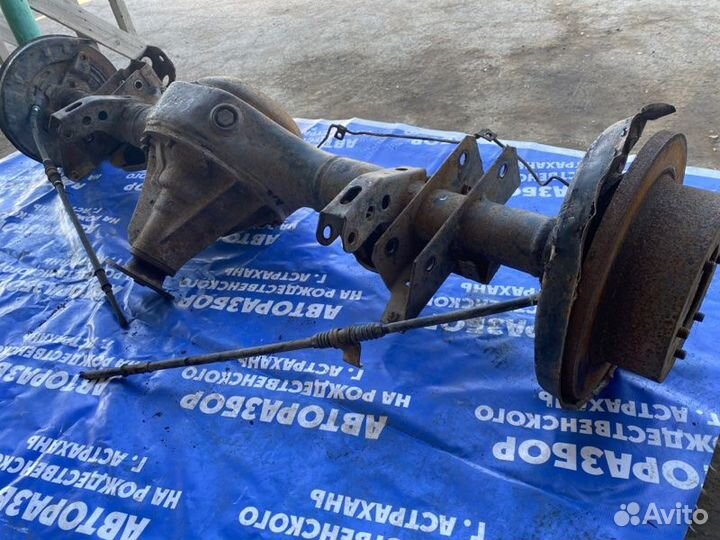 Задний мост Mitsubishi Pajero 2 внедорожник 4M40