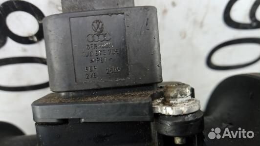 Расходомер воздуха дизельный audi A4 B7 (1NK09BP01