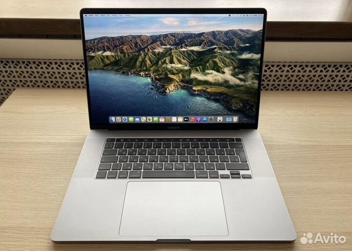Идеальное состояние Apple MacBook Pro 16