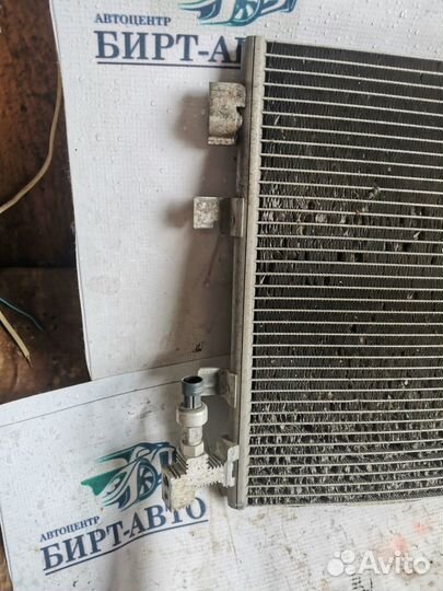 Радиатор кондиционера Renault Megane III (2008—201