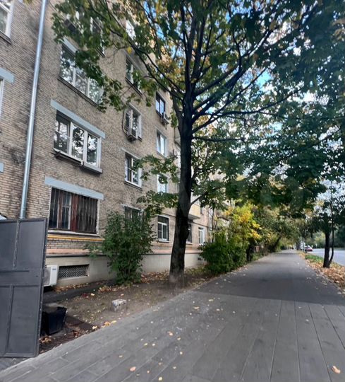 Комната 19 м² в 3-к., 1/5 эт.