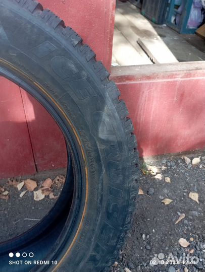 Bridgestone Ice Cruiser 7000 205/60 R16