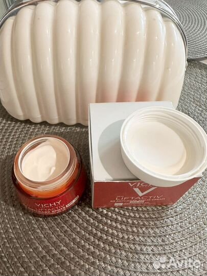 Vichy Дневной крем против пигментации и морщин