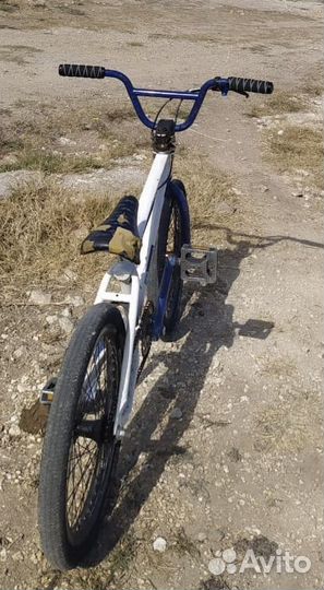 Трюковой велосипед Bmx