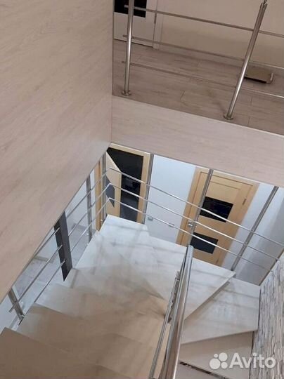 Ограждения, перила лестниц из нержавеющей стали