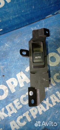 Кнопка стеклоподъемника Lexus Gs350 седан 2GR-FSE