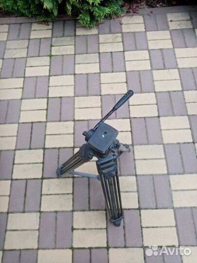Штатив Libec Tripod TH-650DV аналог