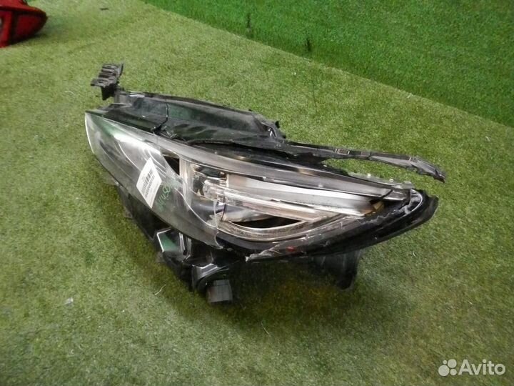 Фара левая Mazda Mazda6