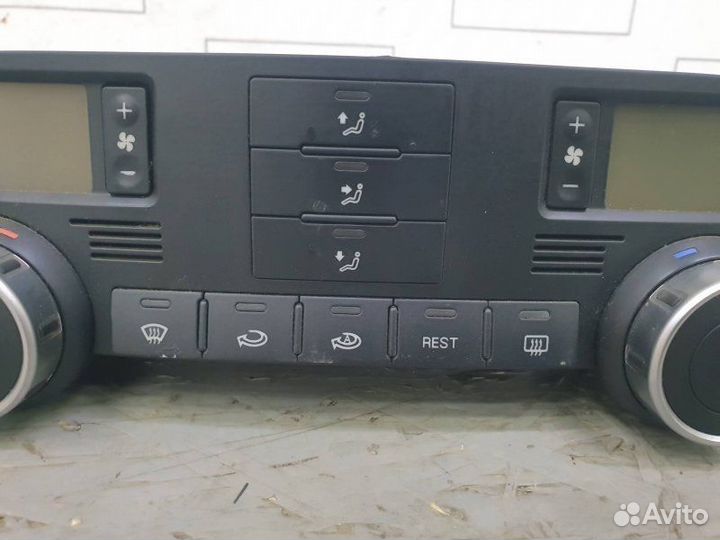 Блок управления климат-контроля Vw Touareg 7L 4.2