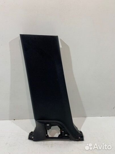 Обшивка стойки передняя левая Toyota Land Cruiser