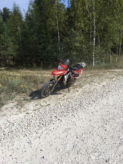 Мотоцикл Дакар 250