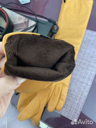 Кожаные перчатки