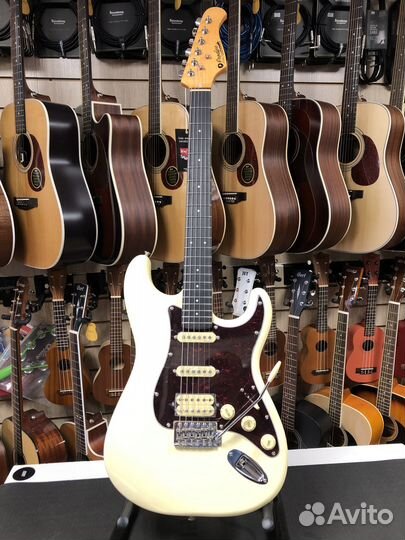 Электрогитара Prodipe ST83RA, белая