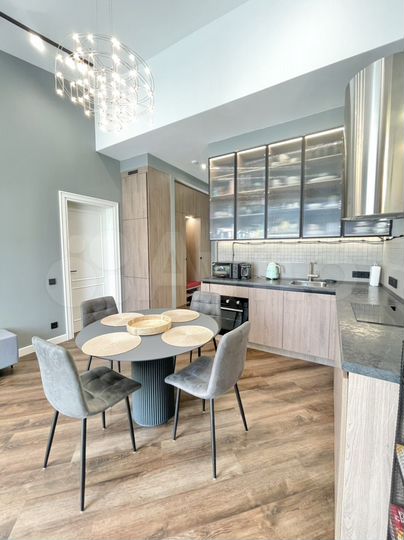 3-к. апартаменты, 76 м², 5/5 эт.