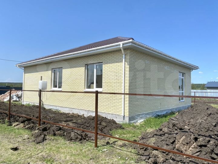 Дом 100 м² на участке 6 сот.