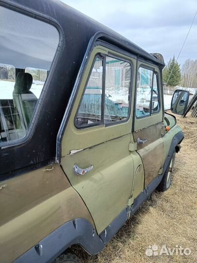 УАЗ 31512 2.4 МТ, 1989, битый, 20 000 км