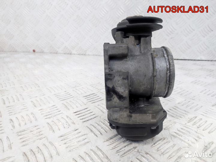 Заслонка дроссельная Audi A4 B5 1.8 AEB 058133063Q