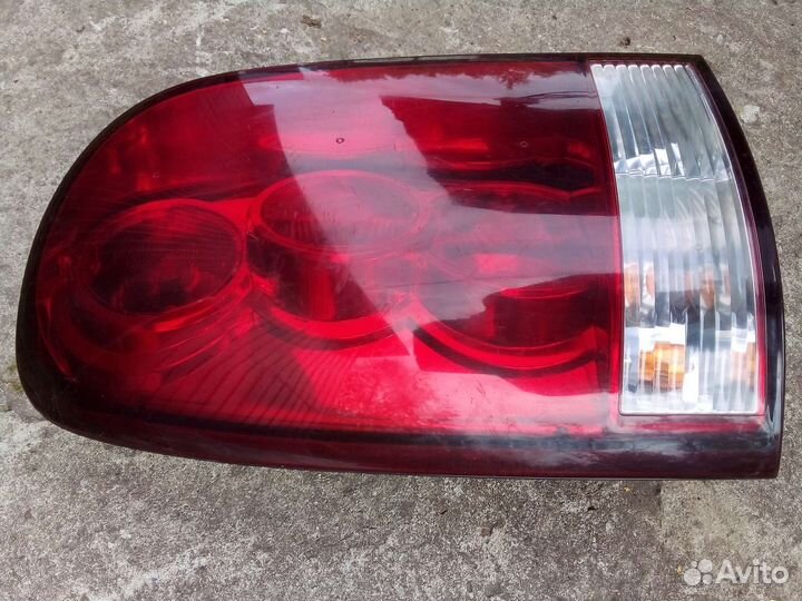 Фонарь задний ssangyong rexton