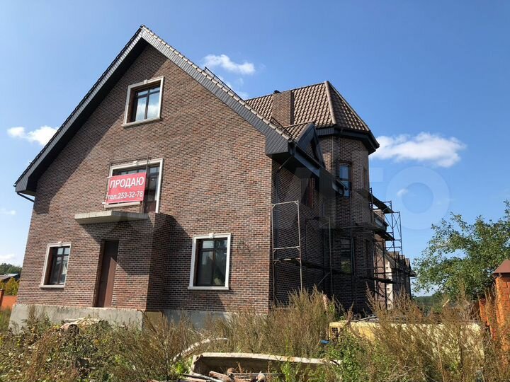 Дом 620 м² на участке 16 сот.
