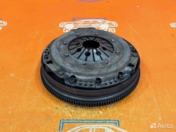 Маховик МКПП W638 V-class 111.978 1999