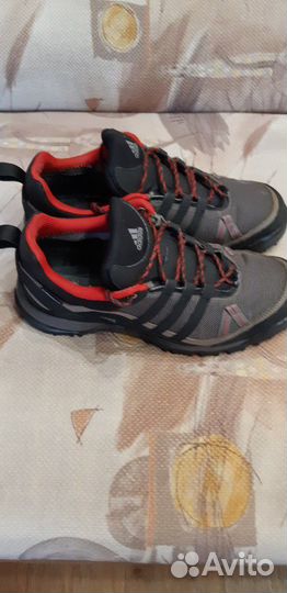 Кроссовки зимние