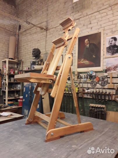 Мольберты ученические и профессиональные